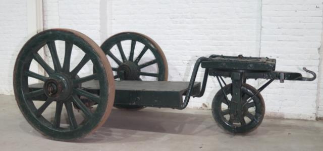 Driewielkar met verlaagd laadvlak, Karrenmuseum Essen